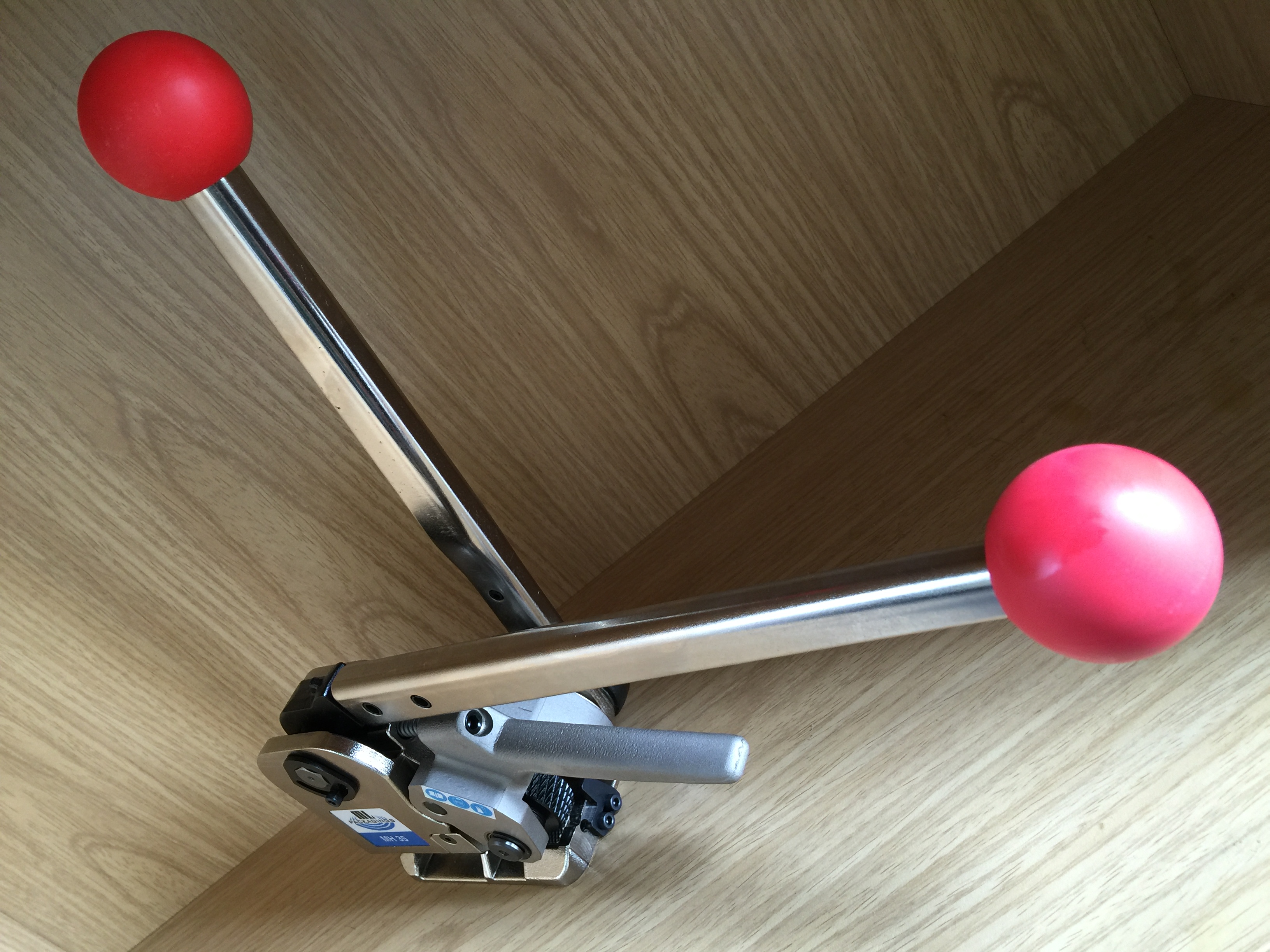 MH35钢带免扣打包机